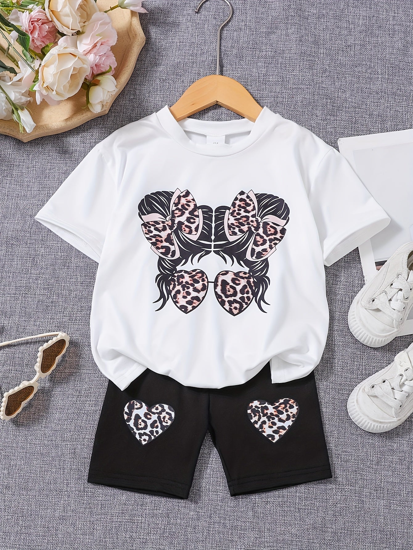 2pcs Girls' Spring/Summer Casual Set | White Short-Sleeve Top with Prints and Black Shorts, Knitted Fabric with Slight Stretch, Regular Fit, for Outdoor