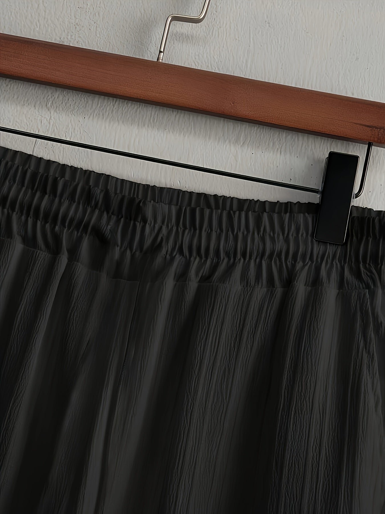 Contemporary Minimalist Black Collection - an Essential for The Style-Aware Gentleman