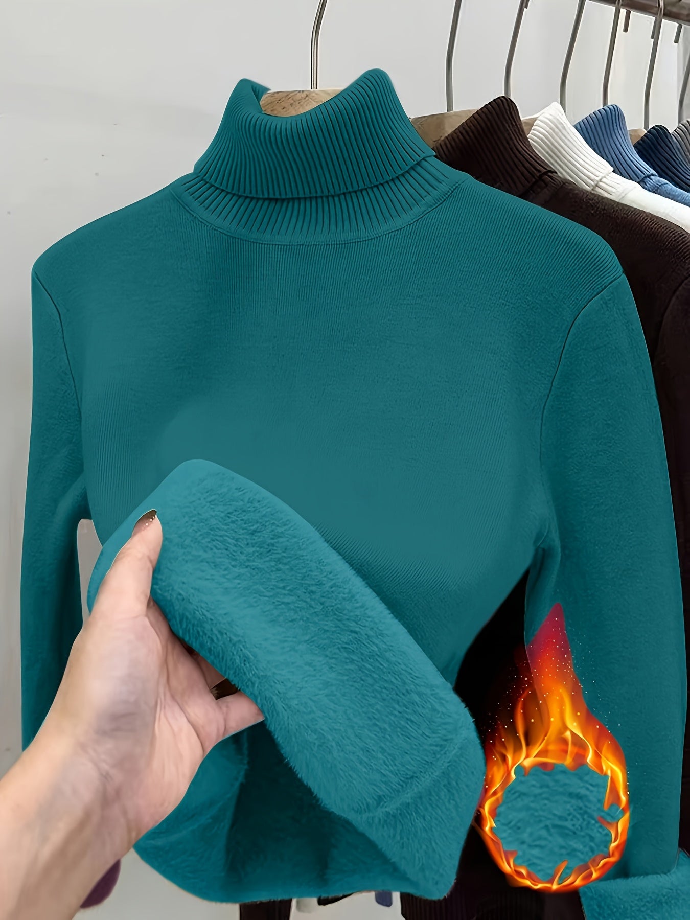 White High-neck -lined Pullover - Thick Lining for Soft Warmth in Winter, Classic Design for Effortless Style, Suitable for Layering or Wearing Alone, Ideal for Cold Weather and Office Wear.