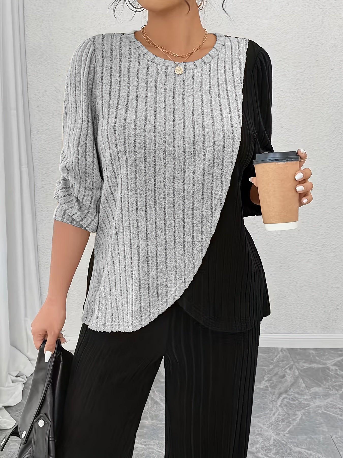 2pcs Round Neck Color-blocked Irregular Hem Top + Straight Trousers Women's Suit