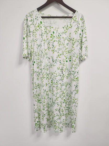 Plus Size, Women's Short Sleeve Round Neck Printed Dress