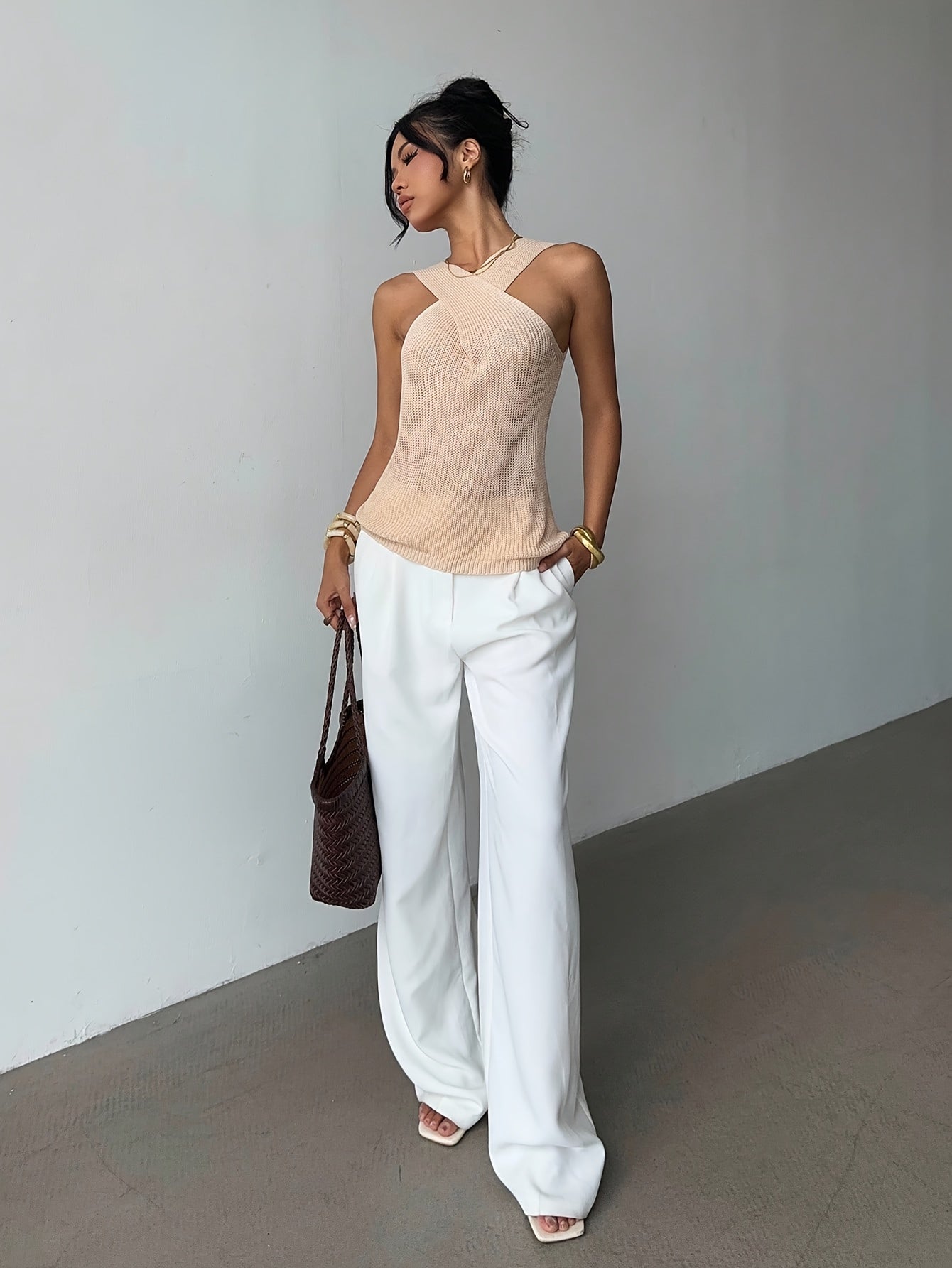 Casual, Niche Design, Crossover Neck Sweater, Summer Women'S Clothing, Sleeveless Top For Women.