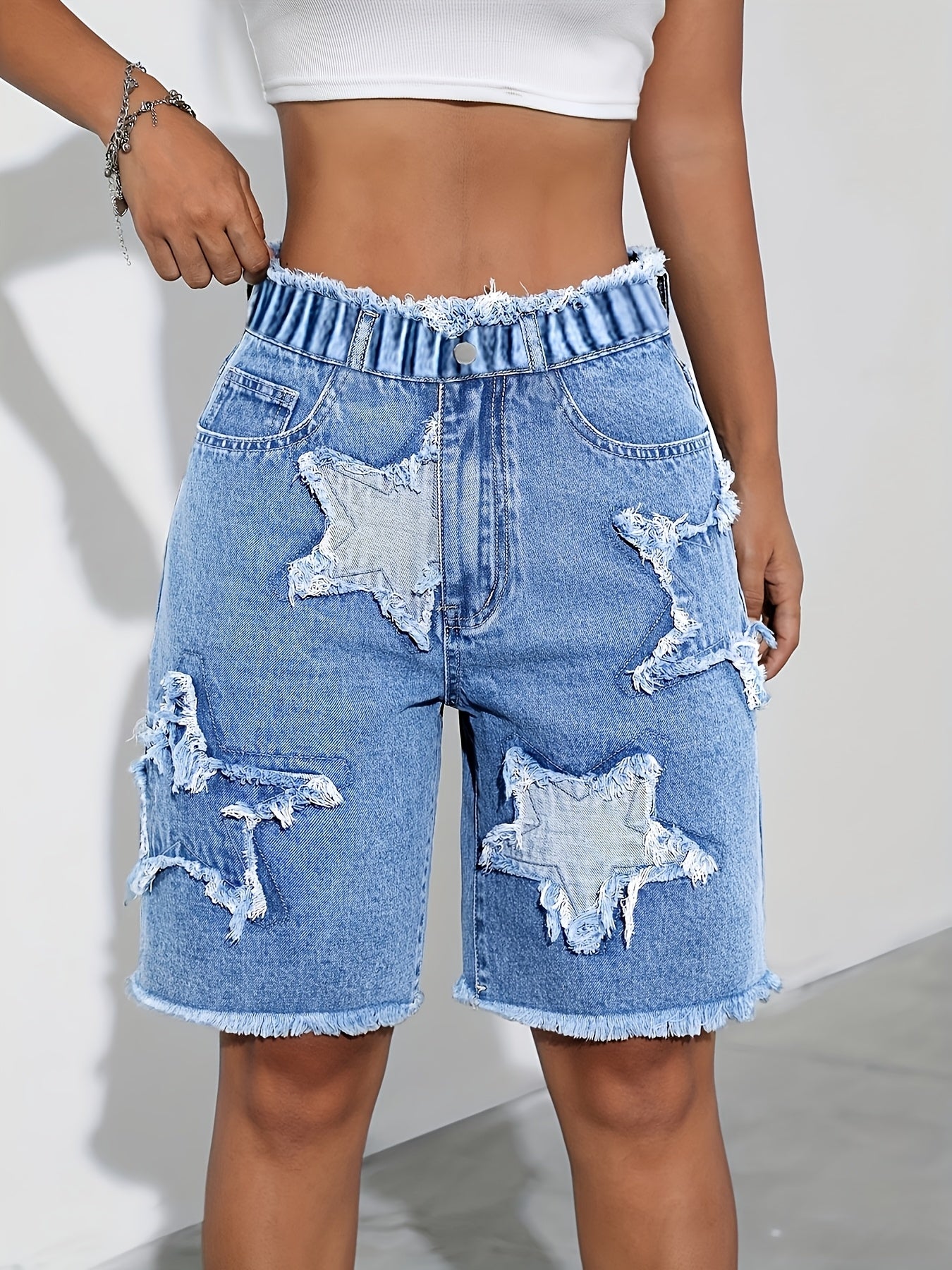 Girls' Fashionable Versatile Y2K Star Patch Embroidered Denim Shorts, Zipper-Free, Stretchy Elastic Waist for All-Day Comfort. Trendy Summer Beach & Casual Wear, Ideal for Campus, Back-To-School & Festivals - a Cute Must-Have for Girls, for Outdoor