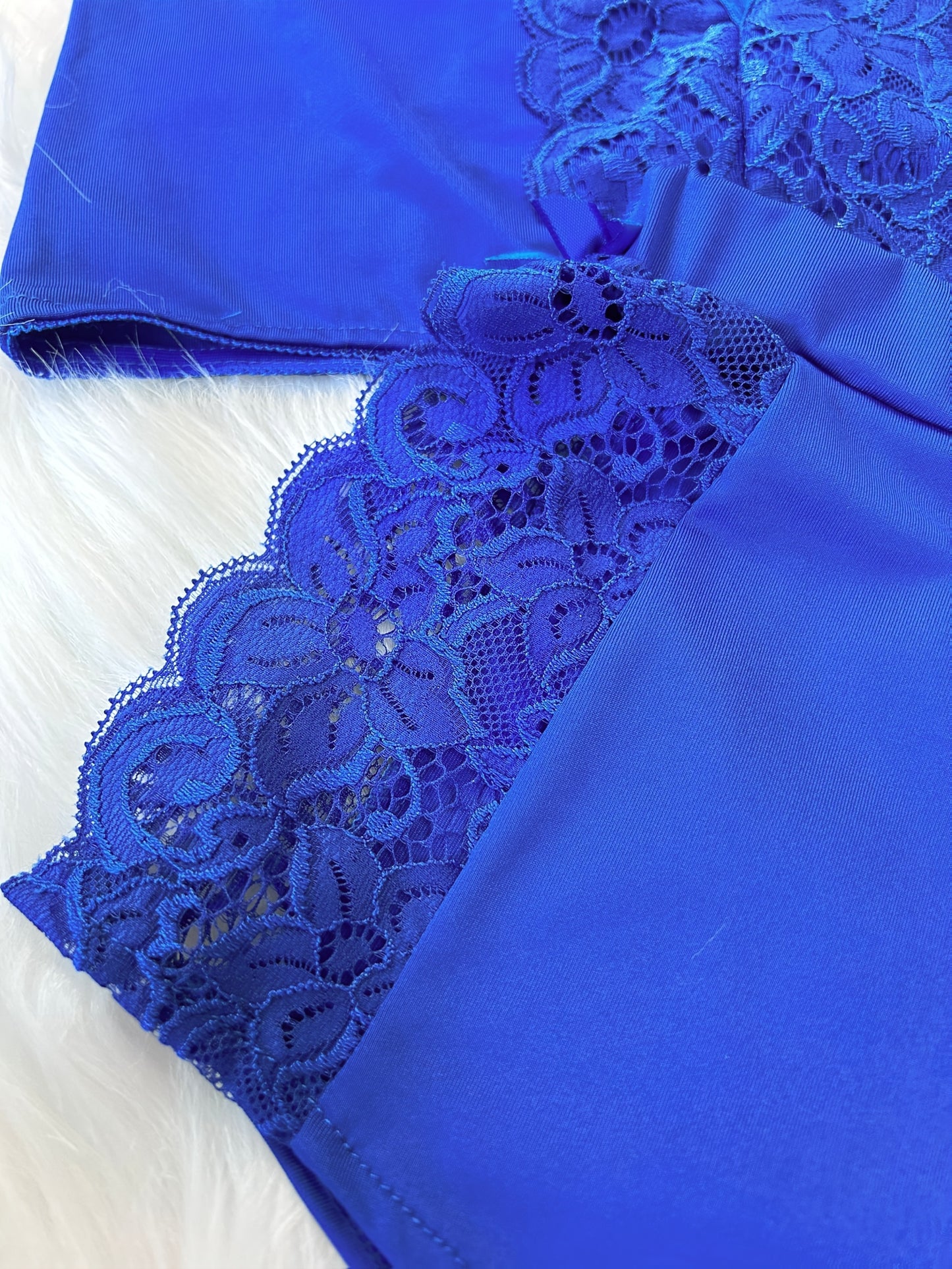 Spring/Summer New Gift Set: Solid Color Lace Trim Halter Neck Tie-Back Button-Up Open-Back Lace Trim Soft Skin-Friendly Sexy Home Sleepwear Set