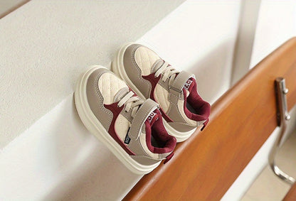 Kids' Running Shoes - Comfort Fit for Active Days 608037