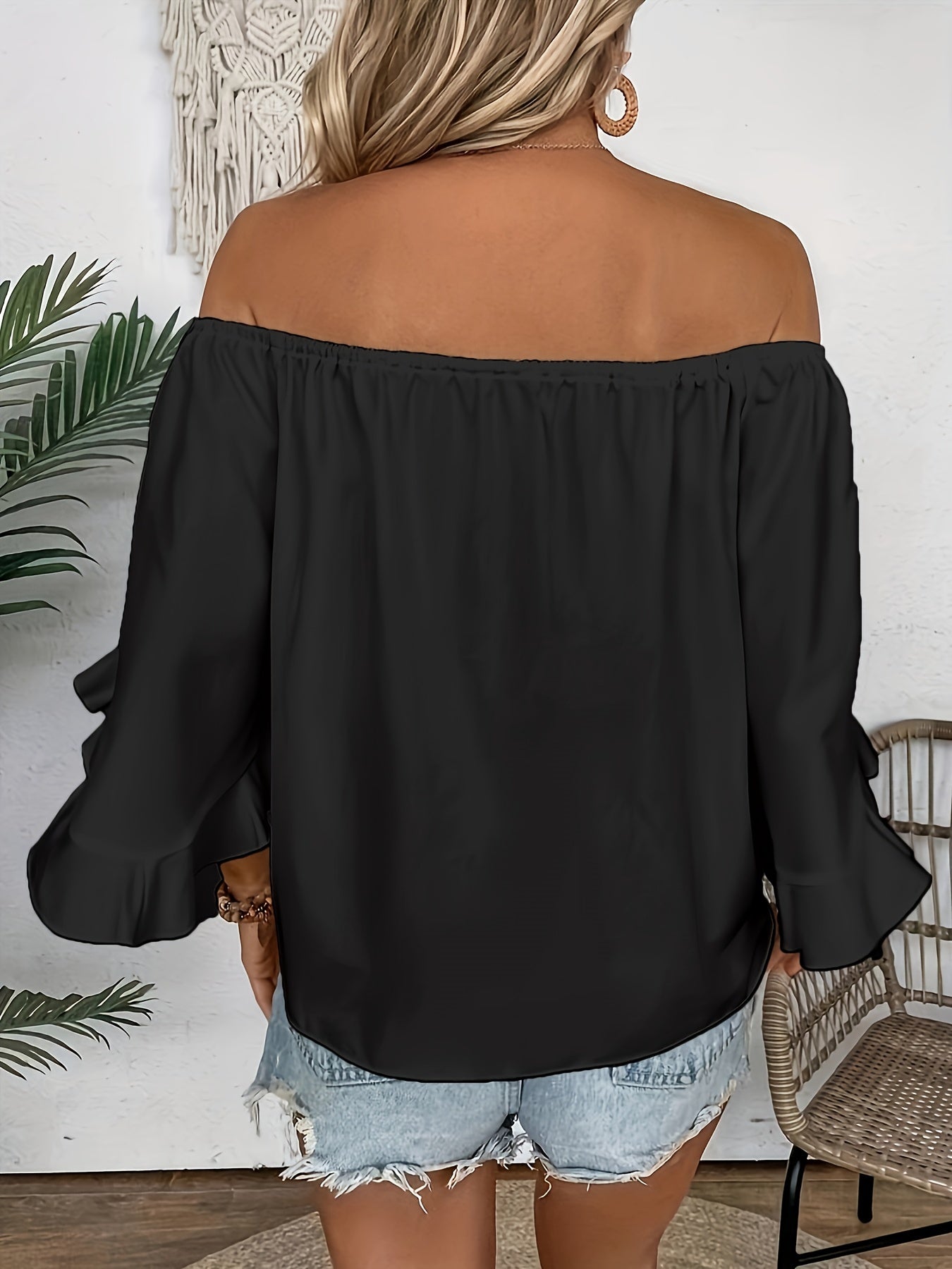 Casual Top with Off-Shoulder Design And Ruffled Edges, Featuring a Knotted Hem And Three-Quarter Sleeves, Perfect for Women'S Spring And Summer Wear