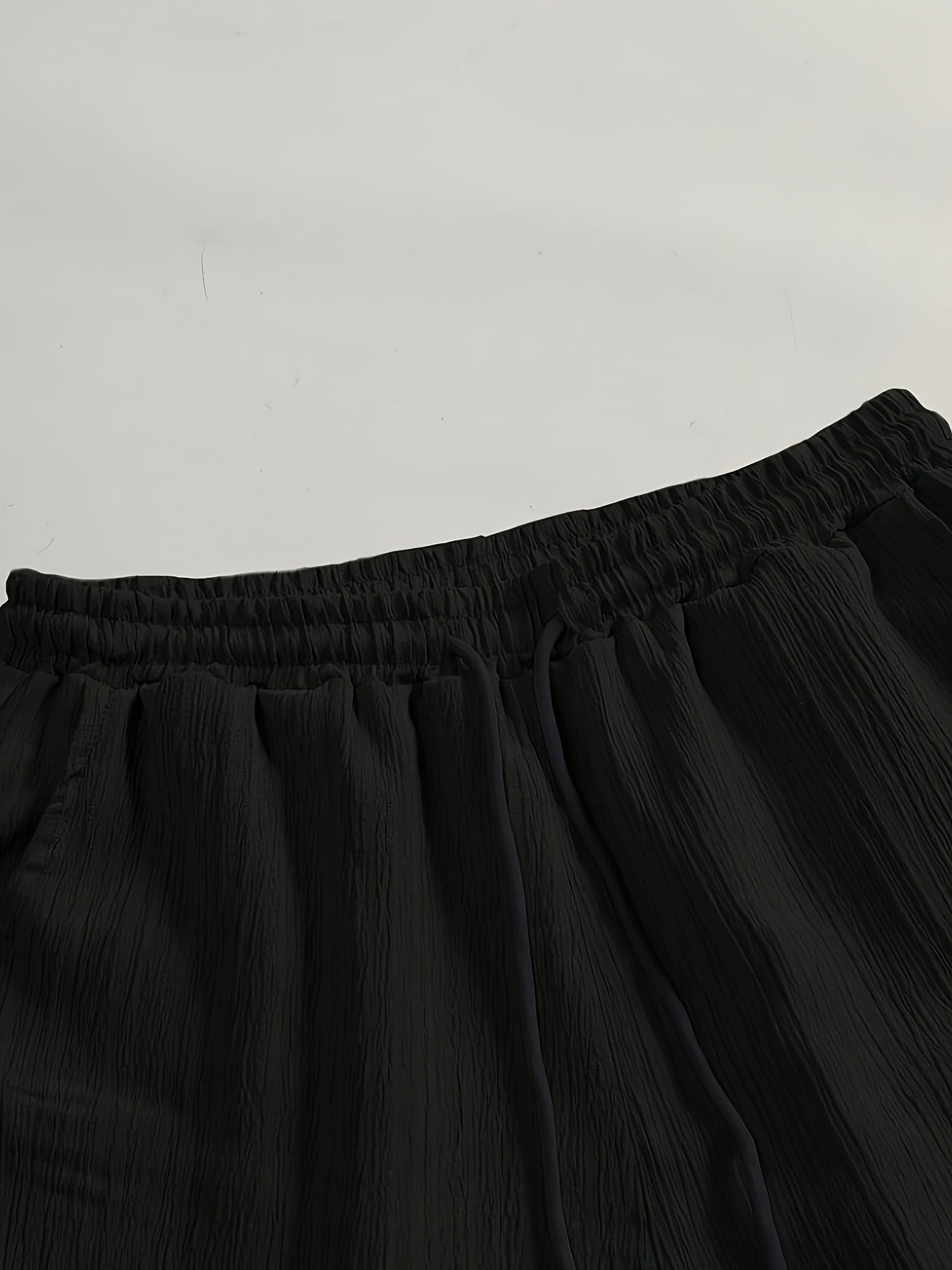 Set of 2pcs for Men Including a Solid Color Short Sleeve Shirt with a Single Button And Matching Pants, Perfect for Casual Wear