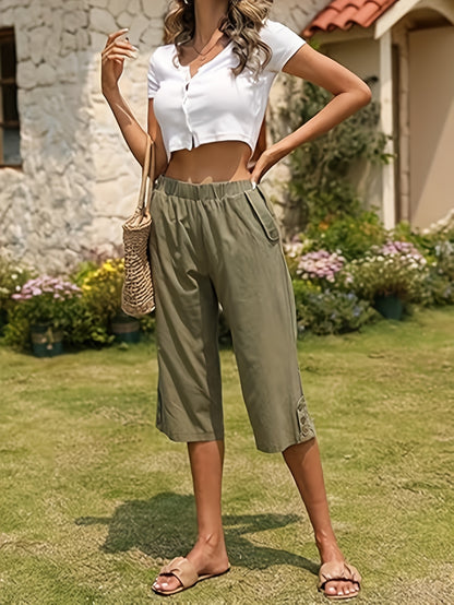 Casual Summer Capri Pants for Women with an Elastic Waistband, Featuring Pockets And Ideal for Work, Leisure, Or Beach Outings