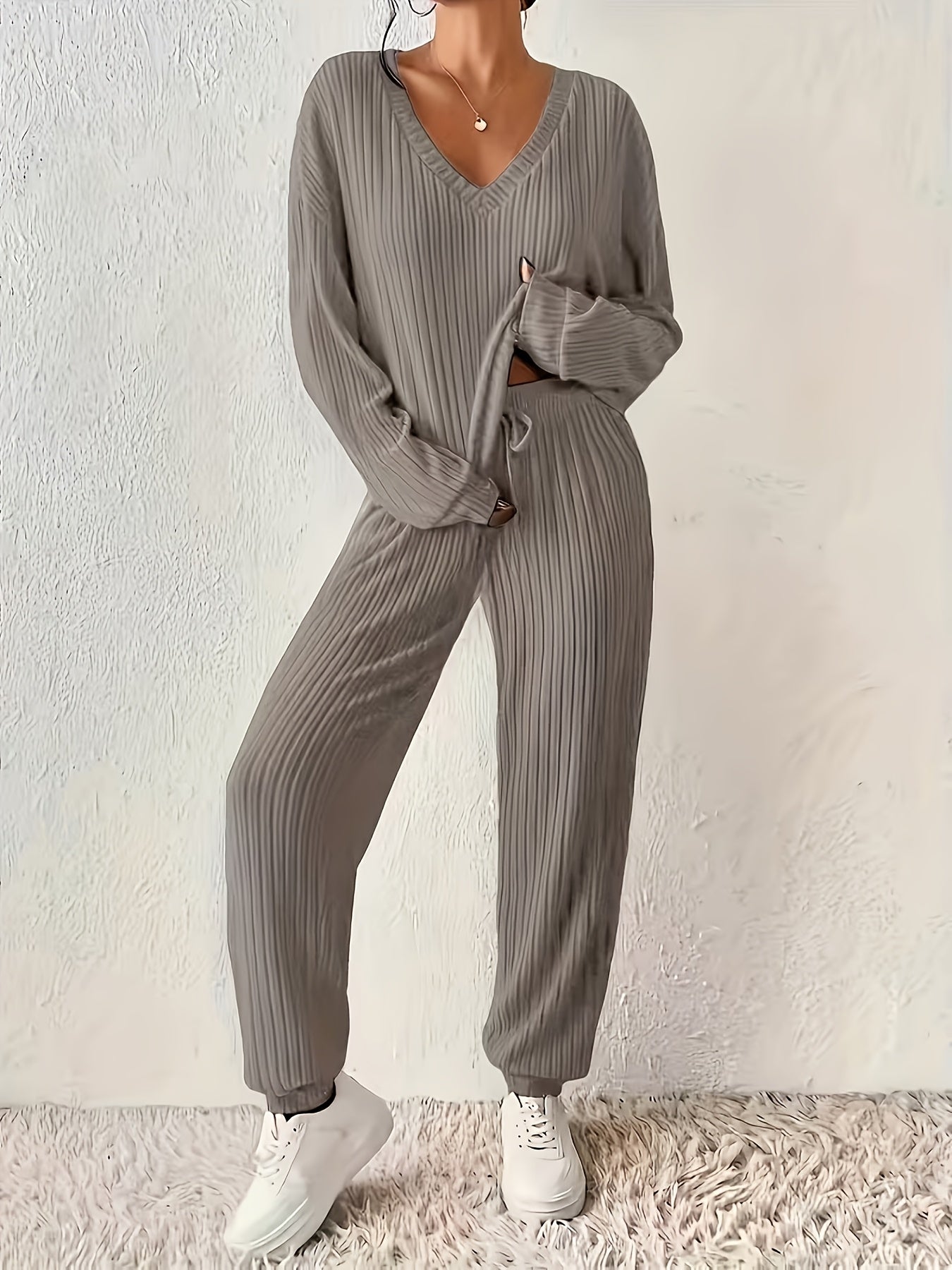 Women'S Loungewear Set, Top with Long Pants. Women'S Apparel, Women'S Summer Clothing, Women'S Summer Outfits, Women'S Popular Outfits, Women'S Set, Women'S Two-Piece Outside Twopiece Set Women'S Autumn Two-Piece Set Women'S Clothing