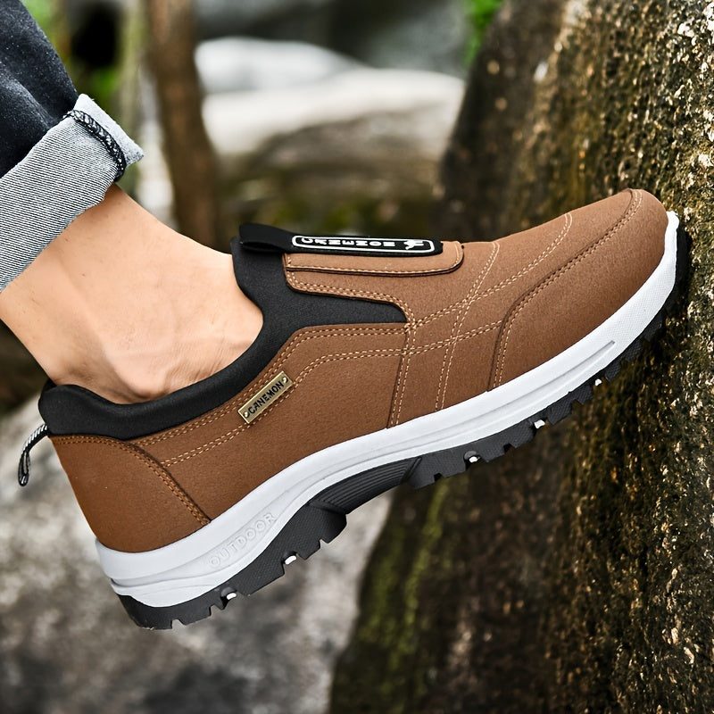 Men's Low-Top Sneakers with Slip- & Letter Print - - Casual Athletic, Upper & Cushioned Insole, Sole for Gym, Office, Casual Attire - Comfortable Round Toe (-Terrain)