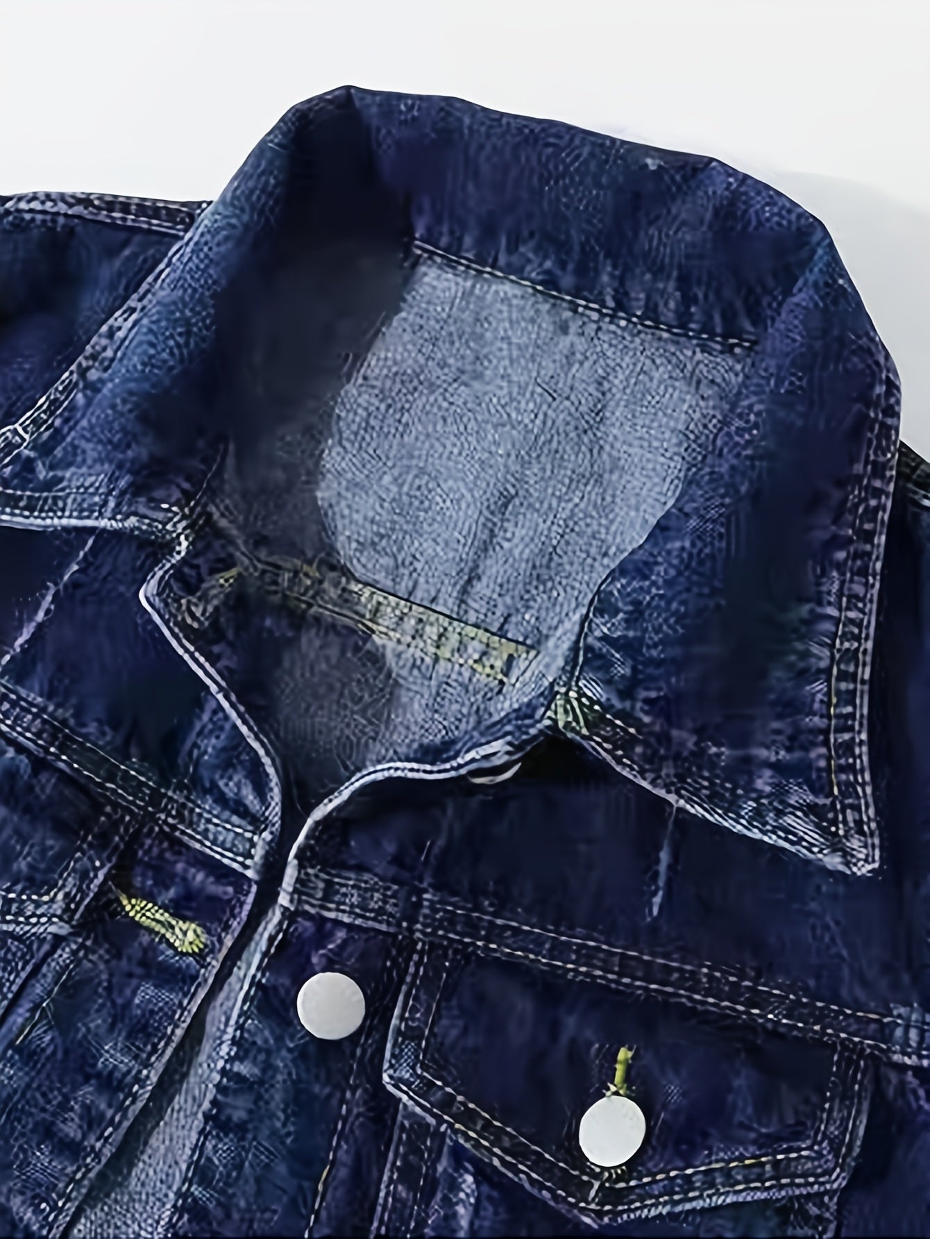 Women'S Vintage Wash Cropped Denim Jacket- Slim Fit Non-See-Through Buttons-Up Coat, Casual Everyday Denim Jacket for Spring/Fall Layering - Perfect for Jeans, Dresses & Skirts, Quality Button Details, Fall Fashion, Durable Fabric, Fall Clothing