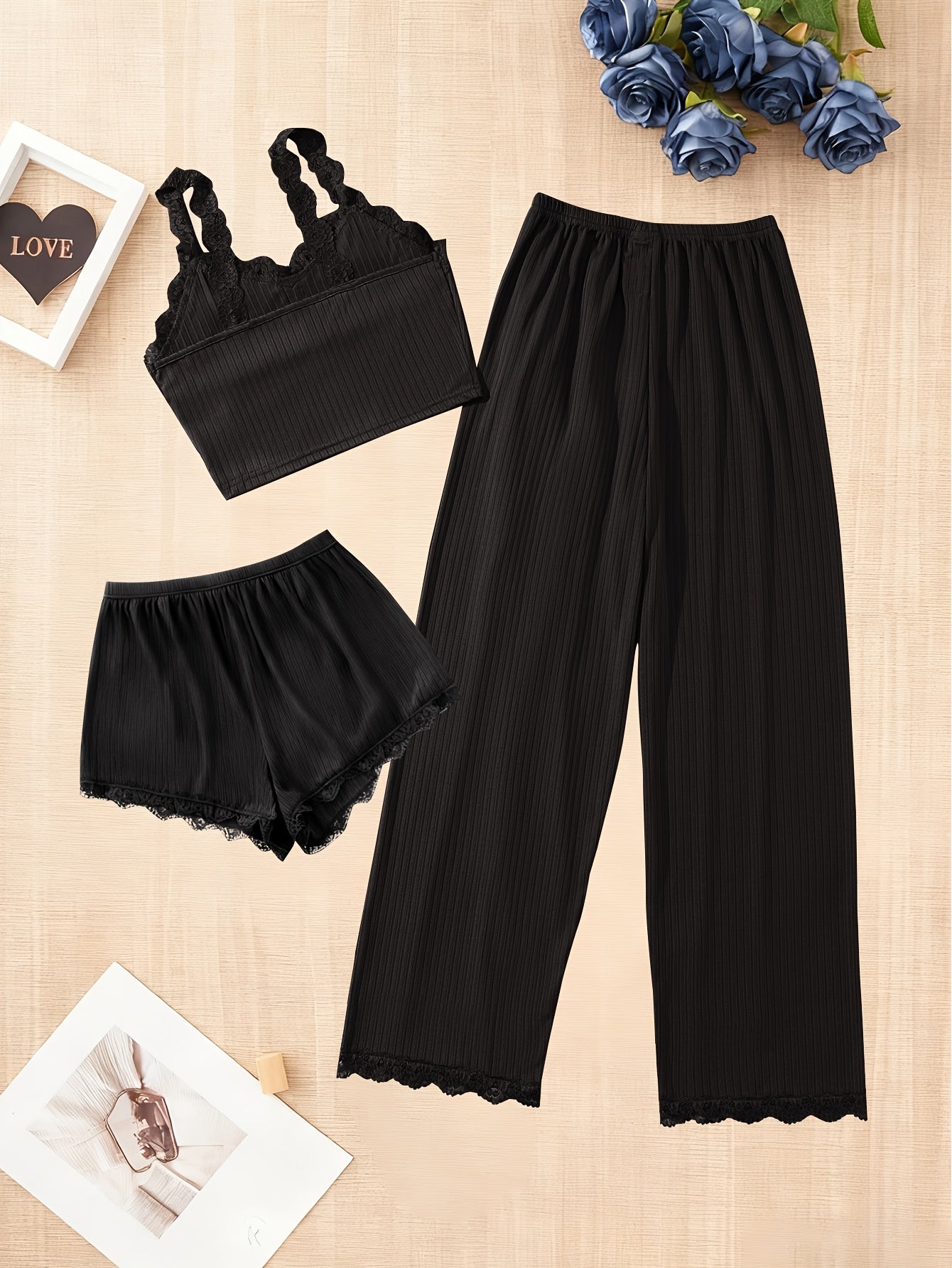 Random Delivery, 3pcs Plus Size Ladies Four Seasons Sexy Lace Suspender Home Service Suit (including Trousers, Shorts And Vest), Black-burgundy-grayish Blue, Sent Randomly.