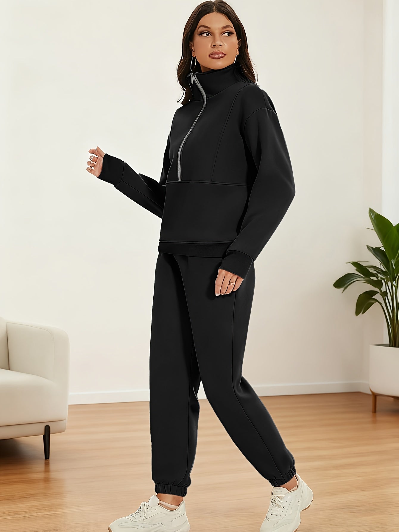 A Set of Autumn And Winter European And American Women'S Two-Piece Suits, Sweatshirts, Trousers, Fleece Sports, Street Fashion And Casual Suits