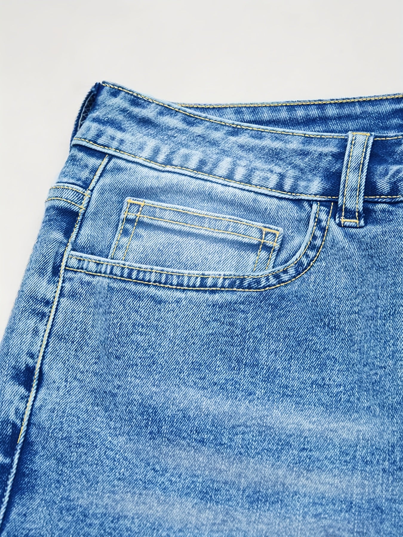 Solid Color Washed Raw Hem Flip Side Pocket Denim Cropped Pants Retro Fashion Niche Slim Joker Style Women'S Denim Shorts.
