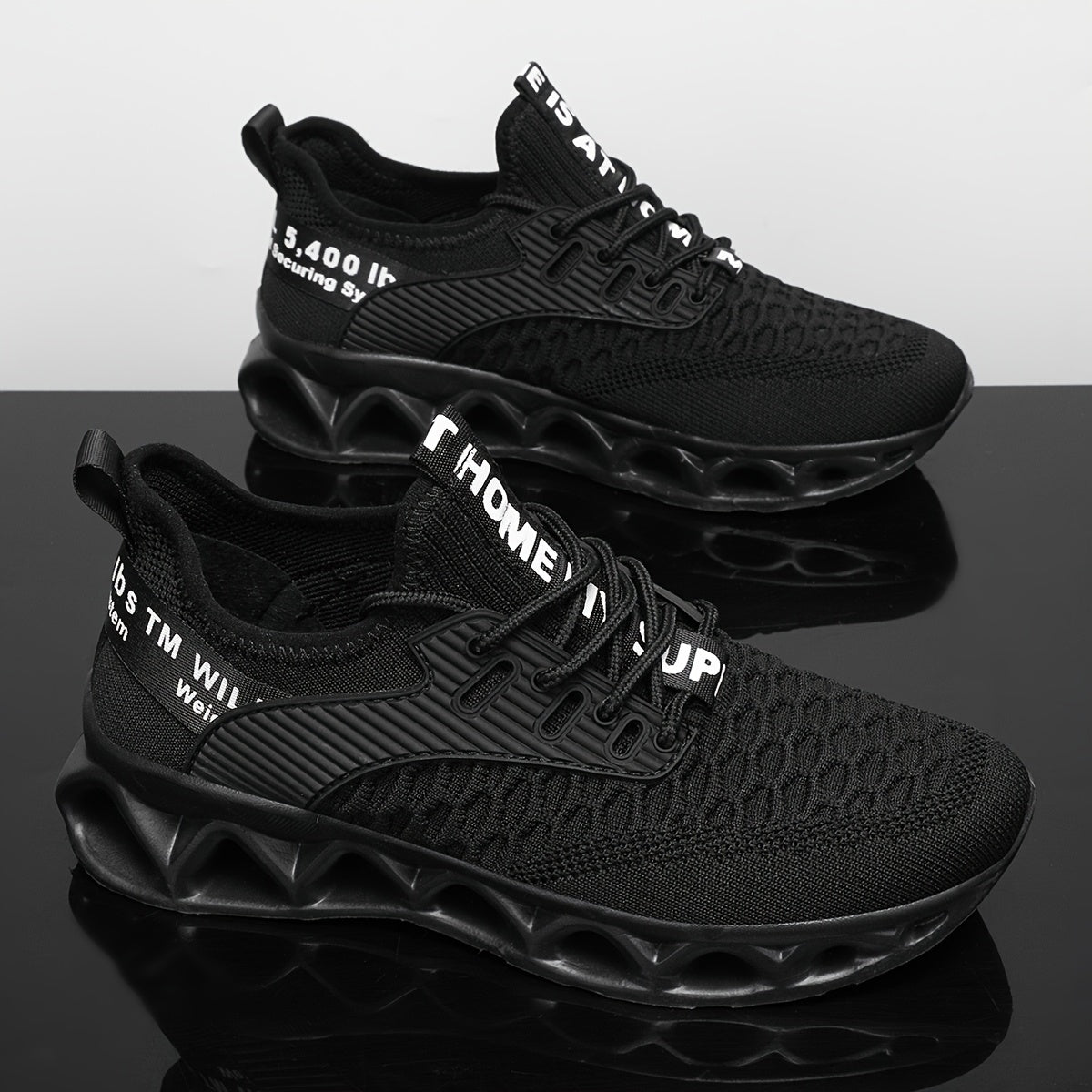 Black Sneakers for Men And Women Summer Mesh Breathable Running Shoes Comfortable Soft Sole Hollow Mesh Shoes Light Trendy All-In-One Walking Women'S Casual Shoes Large Size Couple Shoes Fitness Jump Rope Playing Women'S Shoes