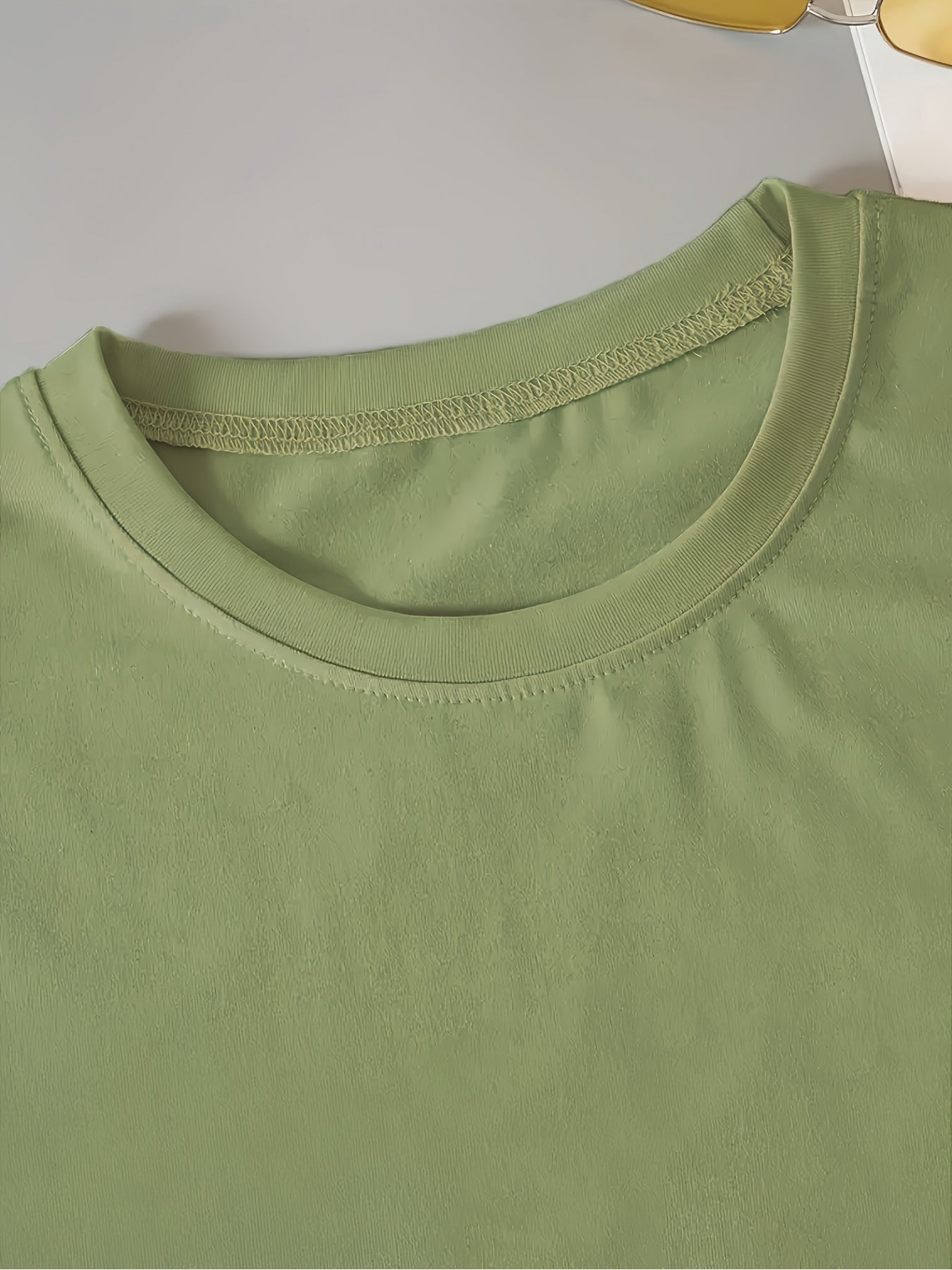 Women's Initial/Letter/Number Print Short Sleeve Blouse -  Round Neck Top with A-Z Letters (for example: name, date, message) - Spring Summer Fall Casual Wear, Machine Washable, izable Fashion Apparel for Parties &