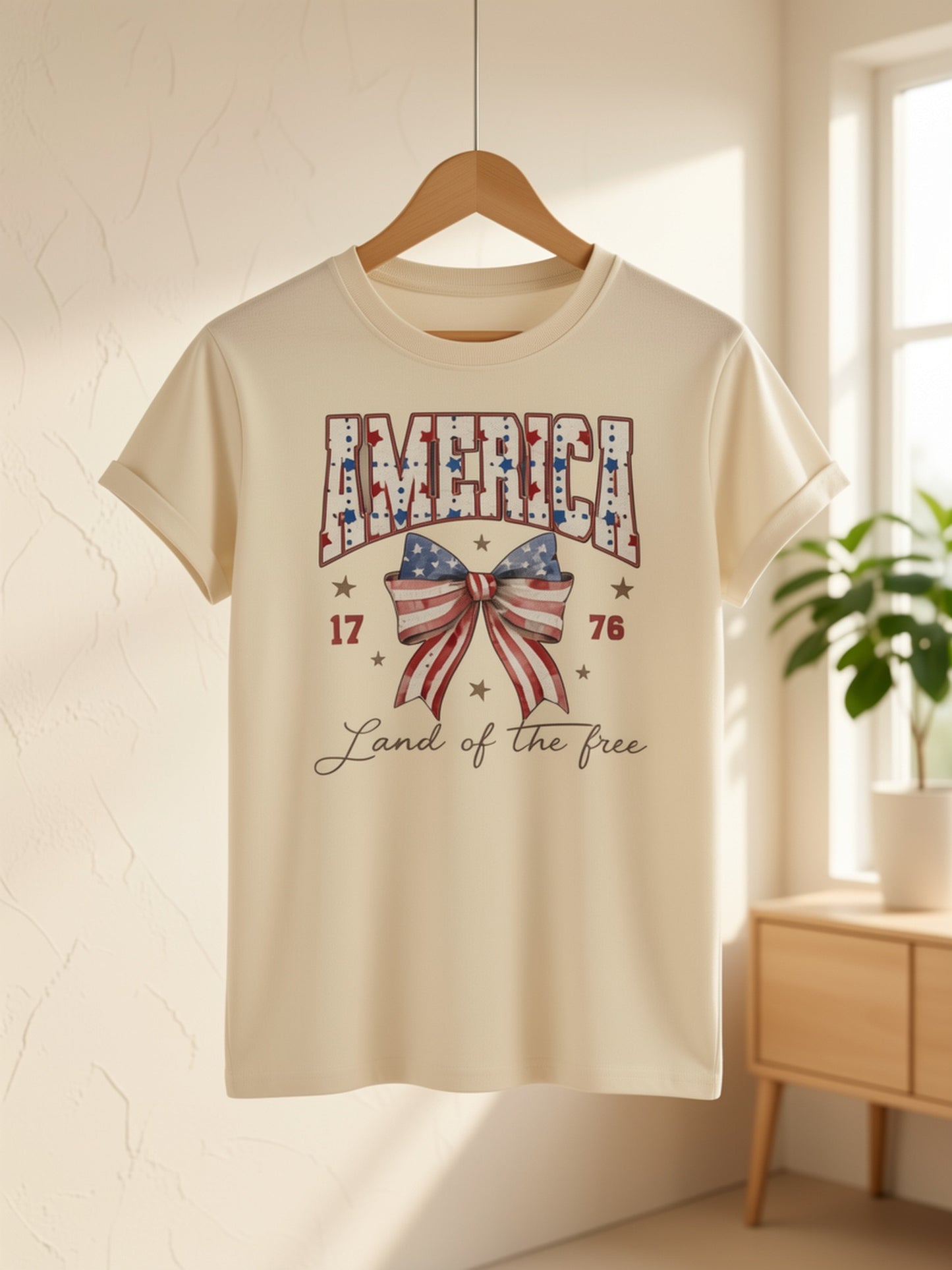 Women's America "Land of the Free" Bow & Flag Print T-Shirt - 4th of July Outfit, Casual Crew Neck Top with Map Design Suitable for Spring Summer, Gift (Local Shipping)