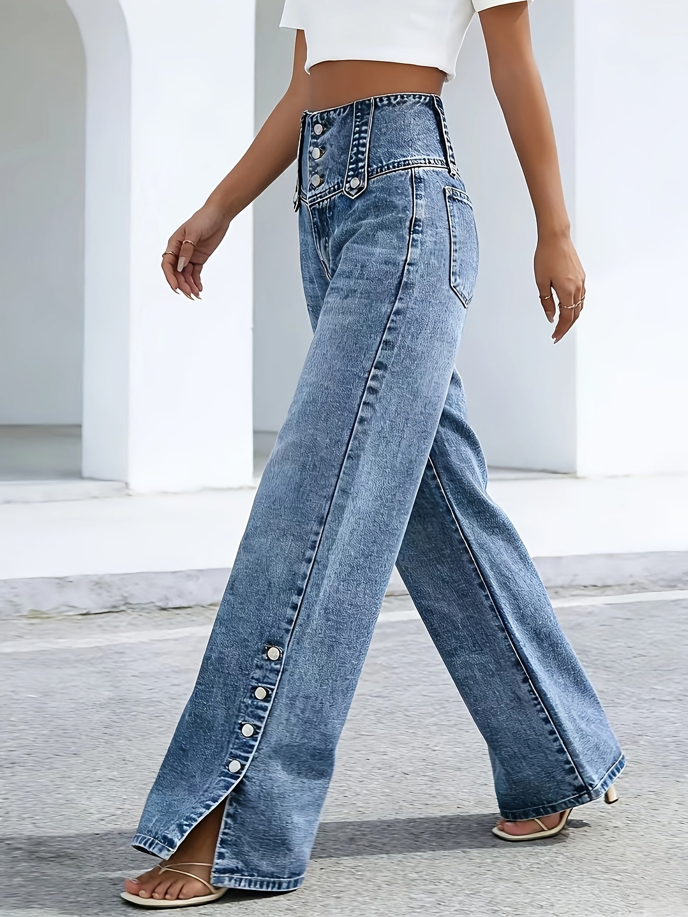 Women'S Casual Fashion Button-Waist Relaxed Fit Jeans Featuring an Open-Hem Design, Versatile for Multiple Occasions a Timeless, Year-Round Staple That Pairs Effortlessly with Any Outfit