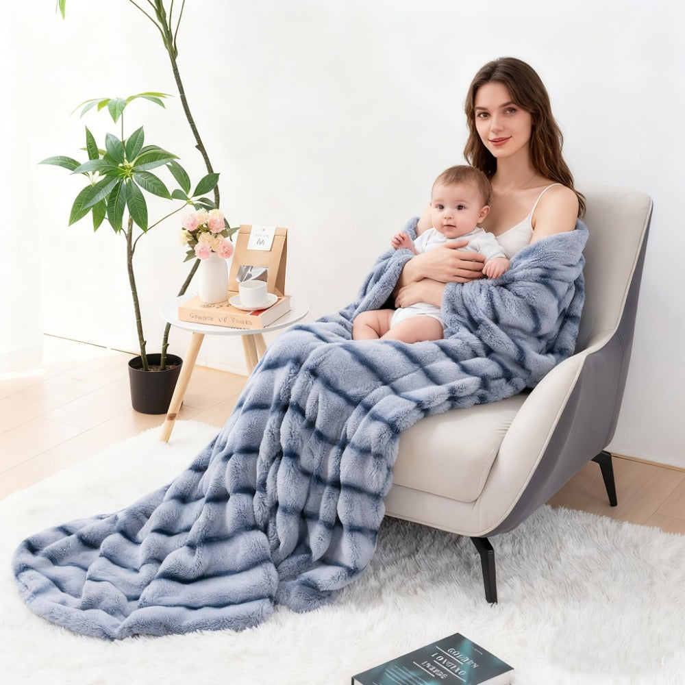 Faux Rabbit Fur Cozy Throw Blanket - Machine-Washable Travel Style