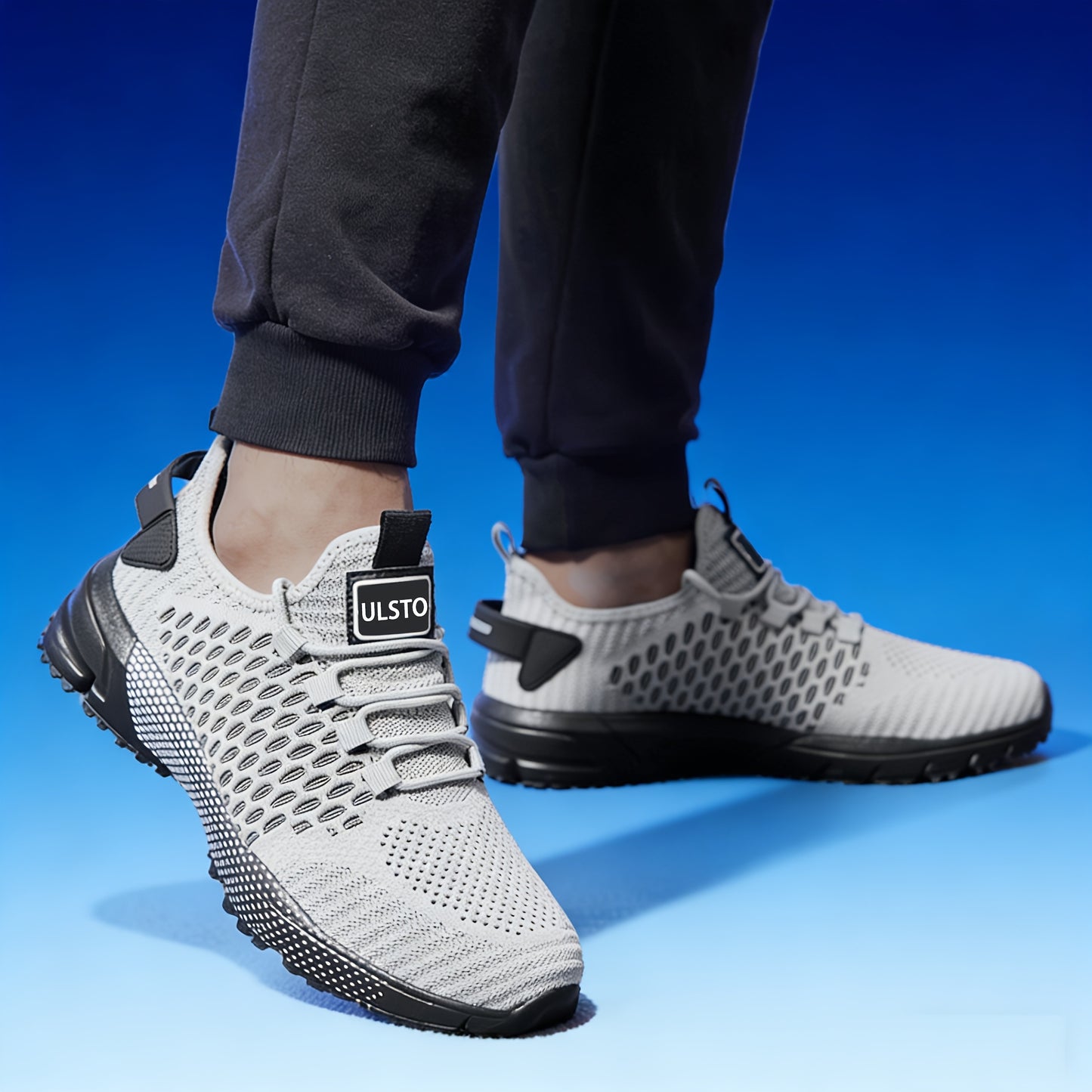 A Pair of Men'S All-Season Sports Running Shoes, Casual Street Style, Solid Color Design, Air Cushion, Lace-Up, Low Top, Imitation Fabric, Cloth Lining And Insole, Rubber Sole