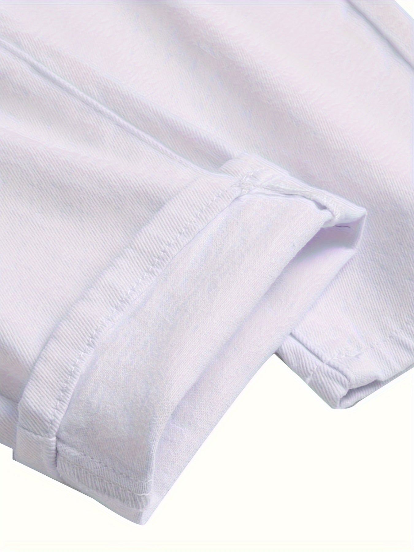 Casual Trend Jeans for Men in White with a Slim Fit And Ripped Design