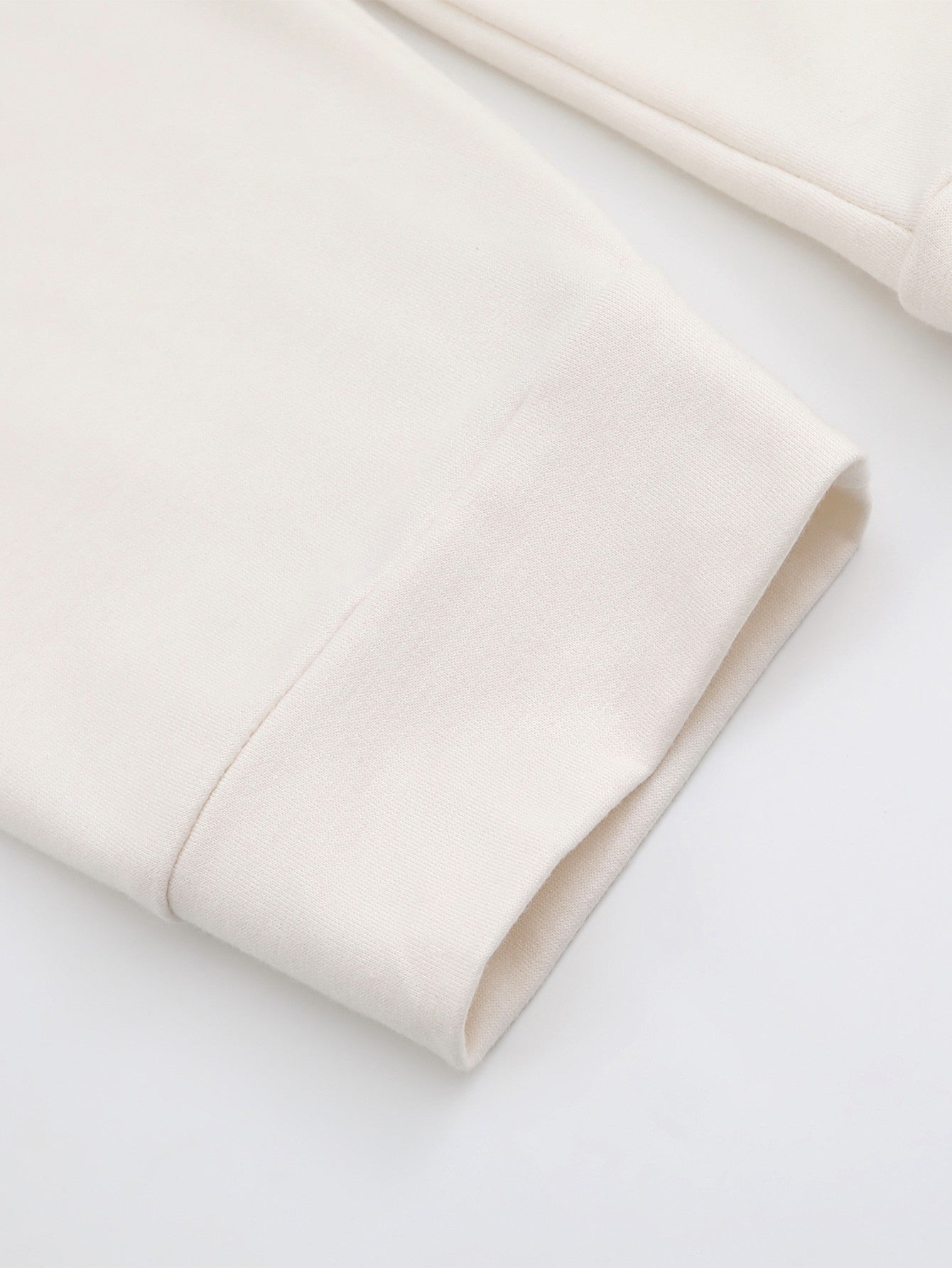 Unique Autumn And Winter Sweatshirt Jacket for Women, Featuring a Casual Sports Style with Long Sleeves And a Round Neck Pullover Design