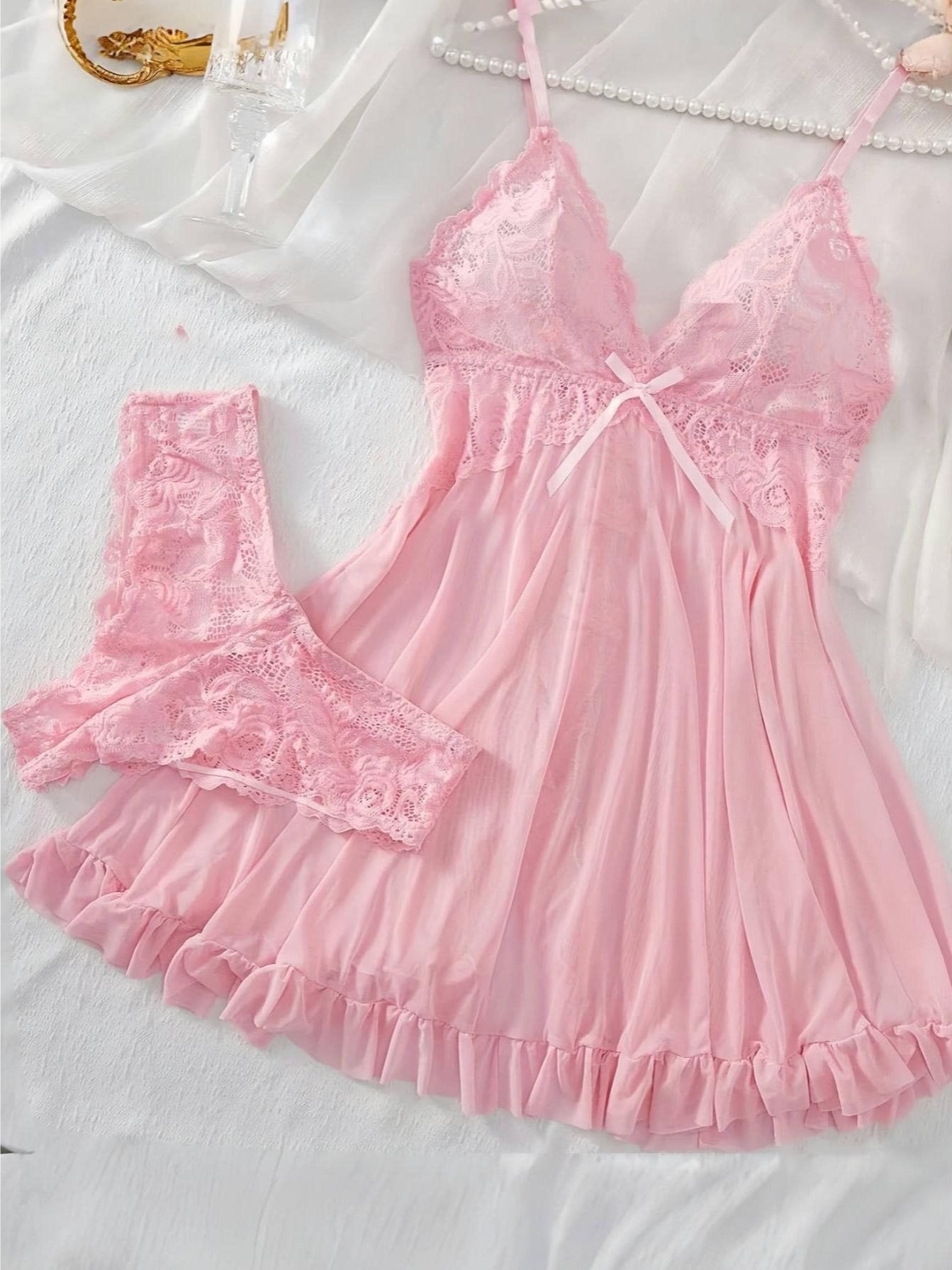 2pcs V-Neck Sexy Hot Contrast Lace Mesh Chemise Babydoll Naughty Lingerie Dress Set Nightwear Nightgown, All-Season Polyester Slip Dress Skimpy Clothes, Soft and Comfortable Sleepwear Intimate Apparel for Women, Christmas Gifts New Year Anniversay Dating