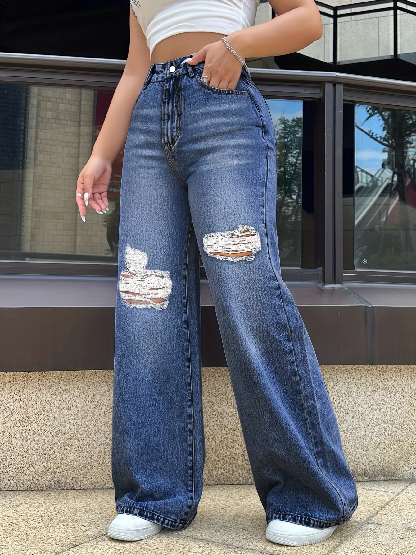 KUYIGO Women'S Pocket Detail Distressed Straight Loose Casual Denim Jeans