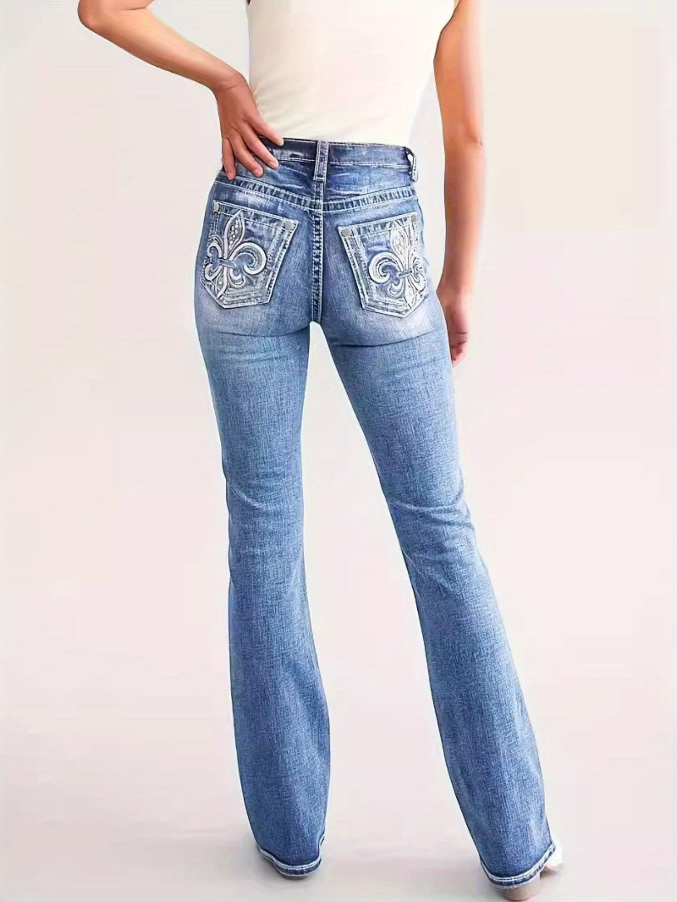 Women'S Embroidered Slim Fit Versatile Casual Denim Pants for Autumn/ Winter 2025 New Collection