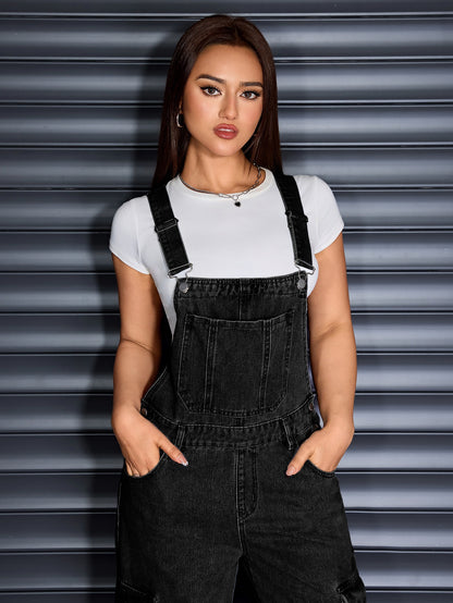 Women'S Denim Wide-Leg Cargo Jumpsuit with a Loose Fit, Baggy Design, And Adjustable Straps