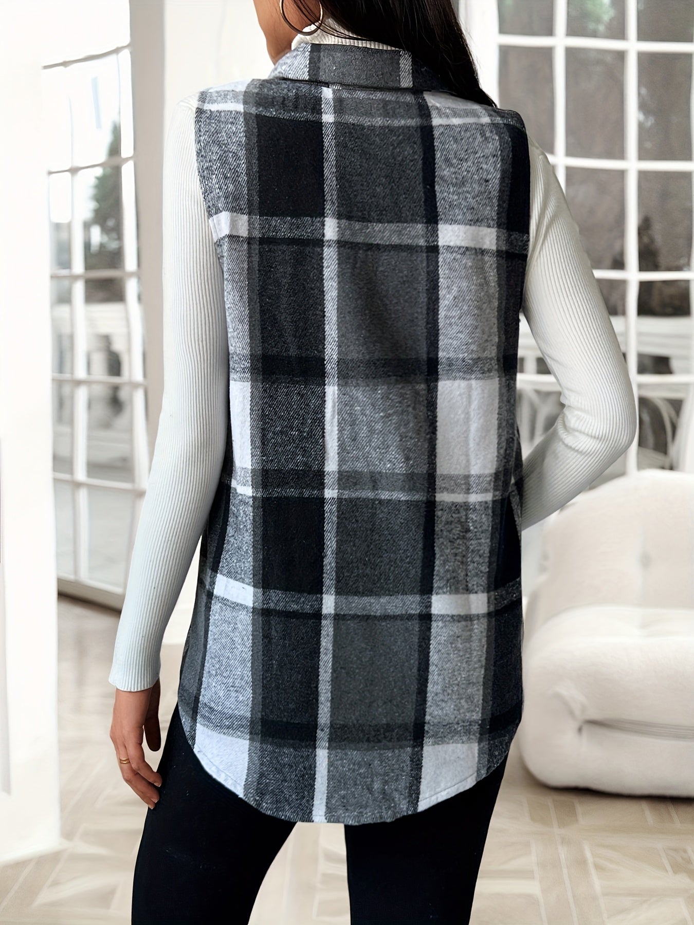 Fashionable Women'S Lapel Vest Jacket in Plaid for Spring, Autumn, And Winter