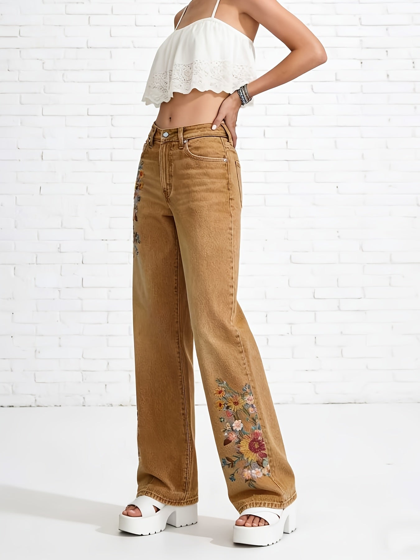 Women's High-Waisted Light Wash Jeans - Stretch Straight Pants with Beltless, Machine-Washable Casual Wear Suitable for Seasons