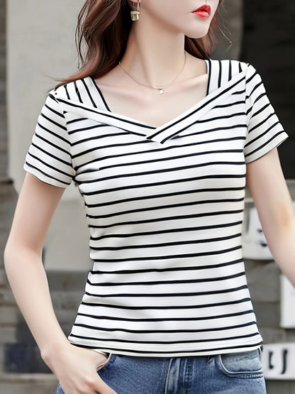 Women's Casual Fashion Striped T-Shirt with Short Sleeves - Elegant V-Neck, Spring/Summer Style, Sleeveless Top|Striped Top|Casual Style