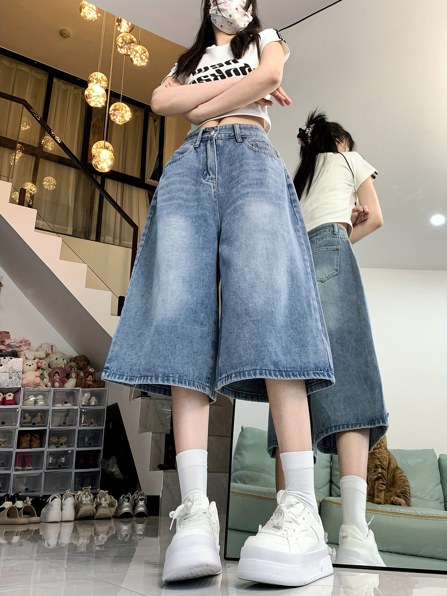 High-Waisted Denim Shorts for Women, Featuring a Casual Straight Leg Design with a Button Fly, Available in Solid Colors with a Slight Stretch And Washed Detailing, Perfect for Spring And Summer