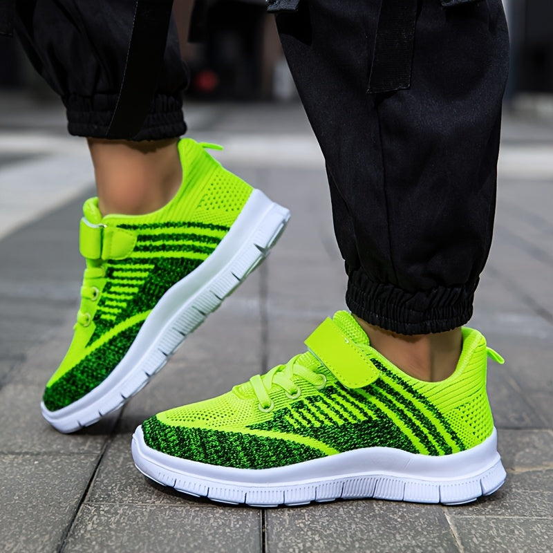 Athletic Footwear for Boys And Girls, Featuring Knitted Mesh Sneakers That Are Stylish, Breathable, And Lightweight, Perfect for Kids' Running