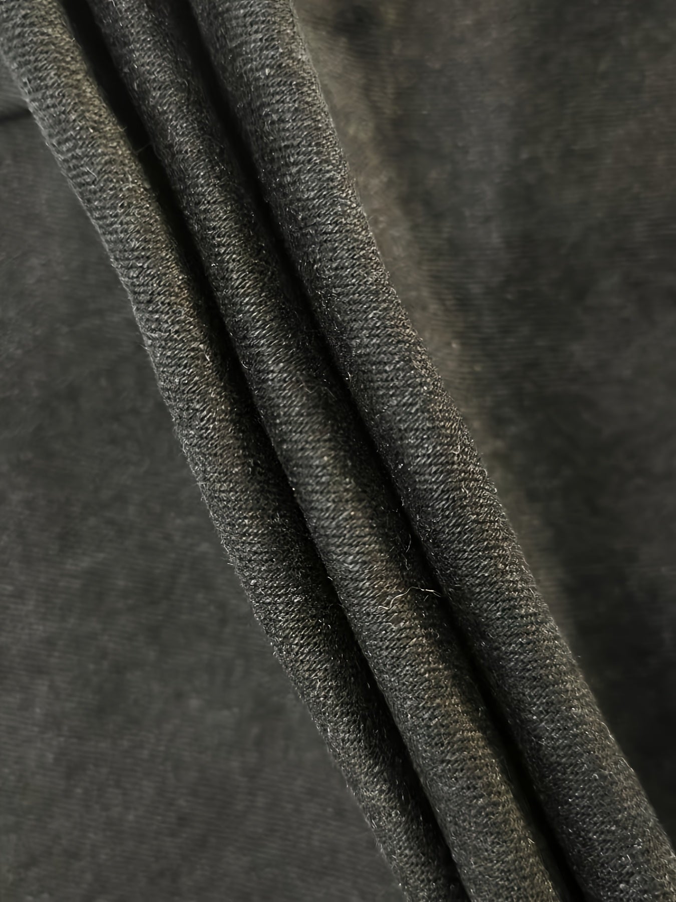 Men's Slim-Fit Black Jeans - Stretch Denim, Mid-Rise, Casual Skinny Pants for All Seasons