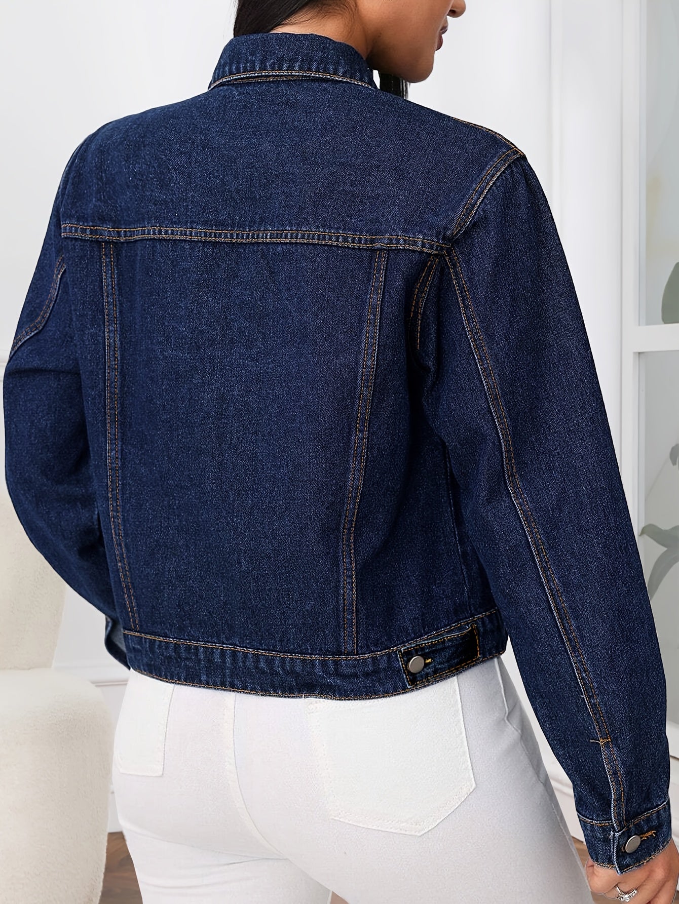 Women'S Casual Blue Denim Jacket with Lapel Collar & Multiple Pockets - Long Sleeve, Button-Up Front, Regular Fit Spring/Fall Outerwear, Spring Outerwear, Classic Buttonup Jacket, Nonstretch Fabric