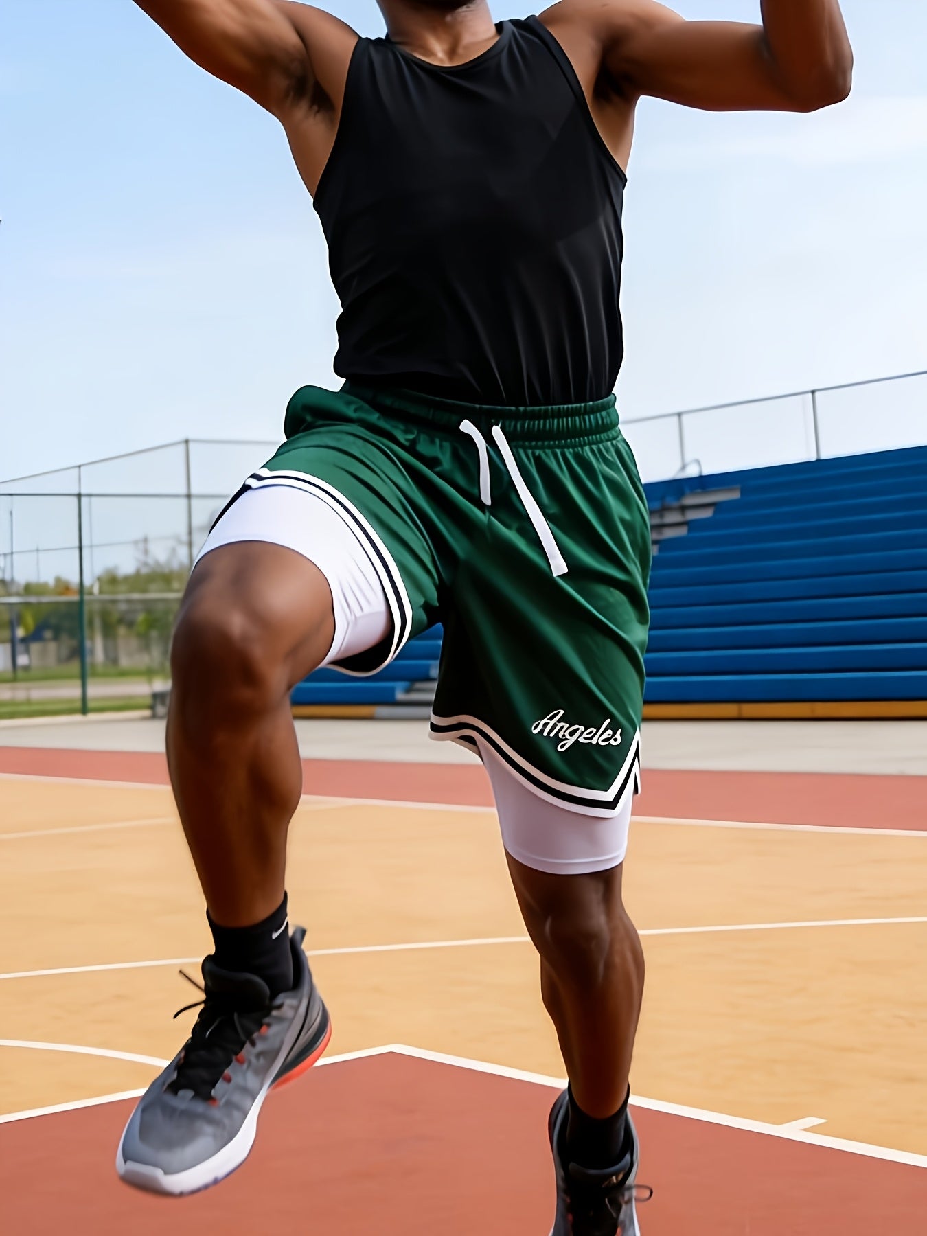 1pc Of Sports Basketball Shorts, Loose And Comfortable, Sweat Wicking And Breathable, Outdoor Running Lined with Stretch Cloth Quick-drying Training Pants