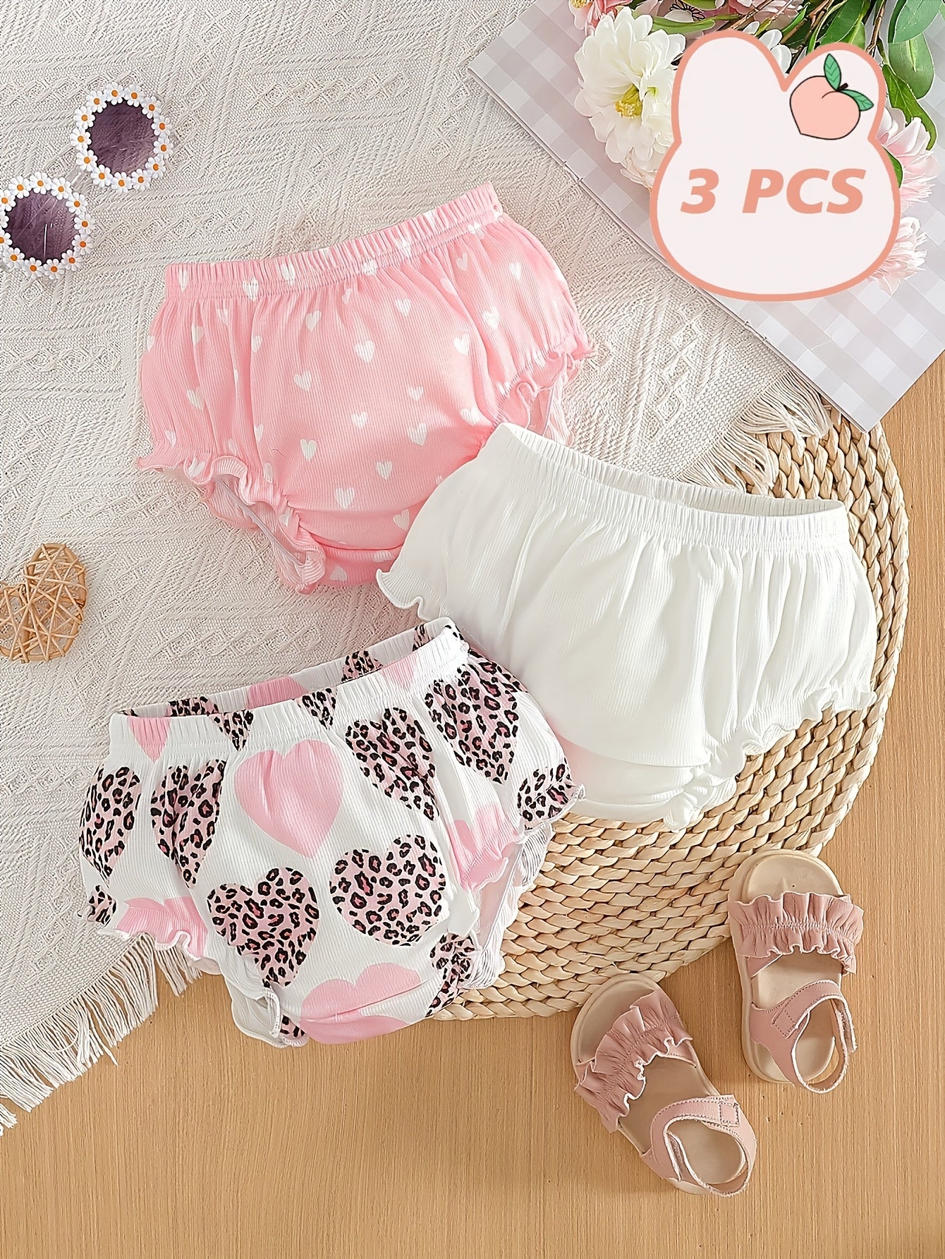 Girls' Shorts - School Season Gift - Summer Lightweight Design with Heart-shaped Pleated Edges - Baby Girl's 0-3 Years Old Small Pants - Versatile And Cute Casual Style - Suitable for Festivals And School Days - Girls' Shorts - Valentine's Day Gift