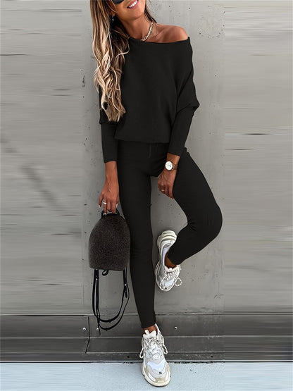 Casual Two-Piece Outfit Featuring a Long-Sleeve Pullover And High-Waisted Drawstring Pants, Ideal for