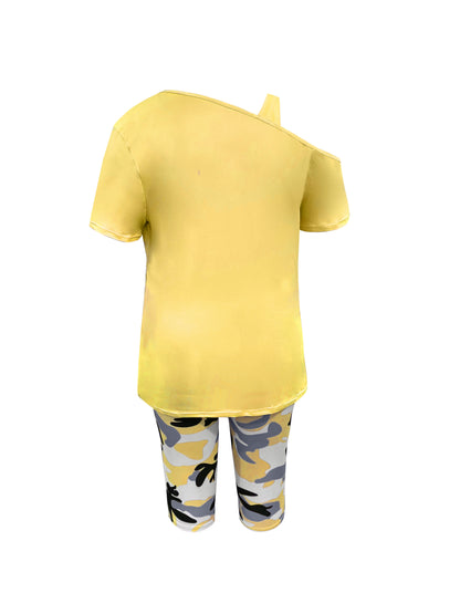 Plus Size - Ladies Plus Size Daily Casual One-Shoulder Short Sleeve Two-Piece Outfit, Diagonal Shoulder Design, Slim Fit Camouflage Pants Suit With Letter Print.