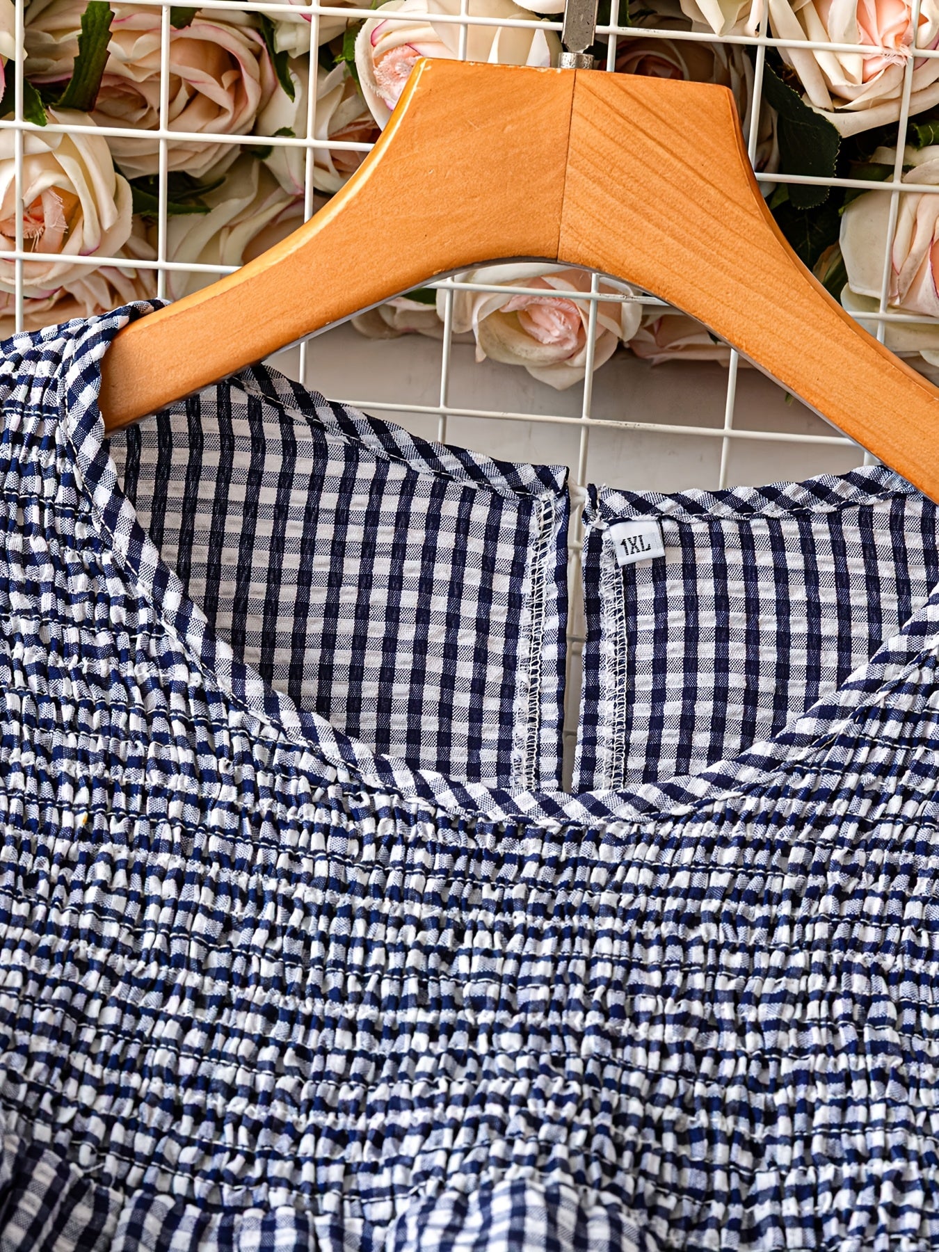 Plus Size, Women's Plus Size Short Sleeved Checkered Shirt Summer Casual Round Neck Outdoor Casual Top