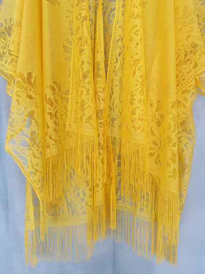 Woman's Plus Size Boho Cover Up, Lace Kimono, Women's Plus Floral Lace Batwing Sleeve Cover-Up, Open Front Tassel Trim Kimono, Lightweight Beach Cover Up