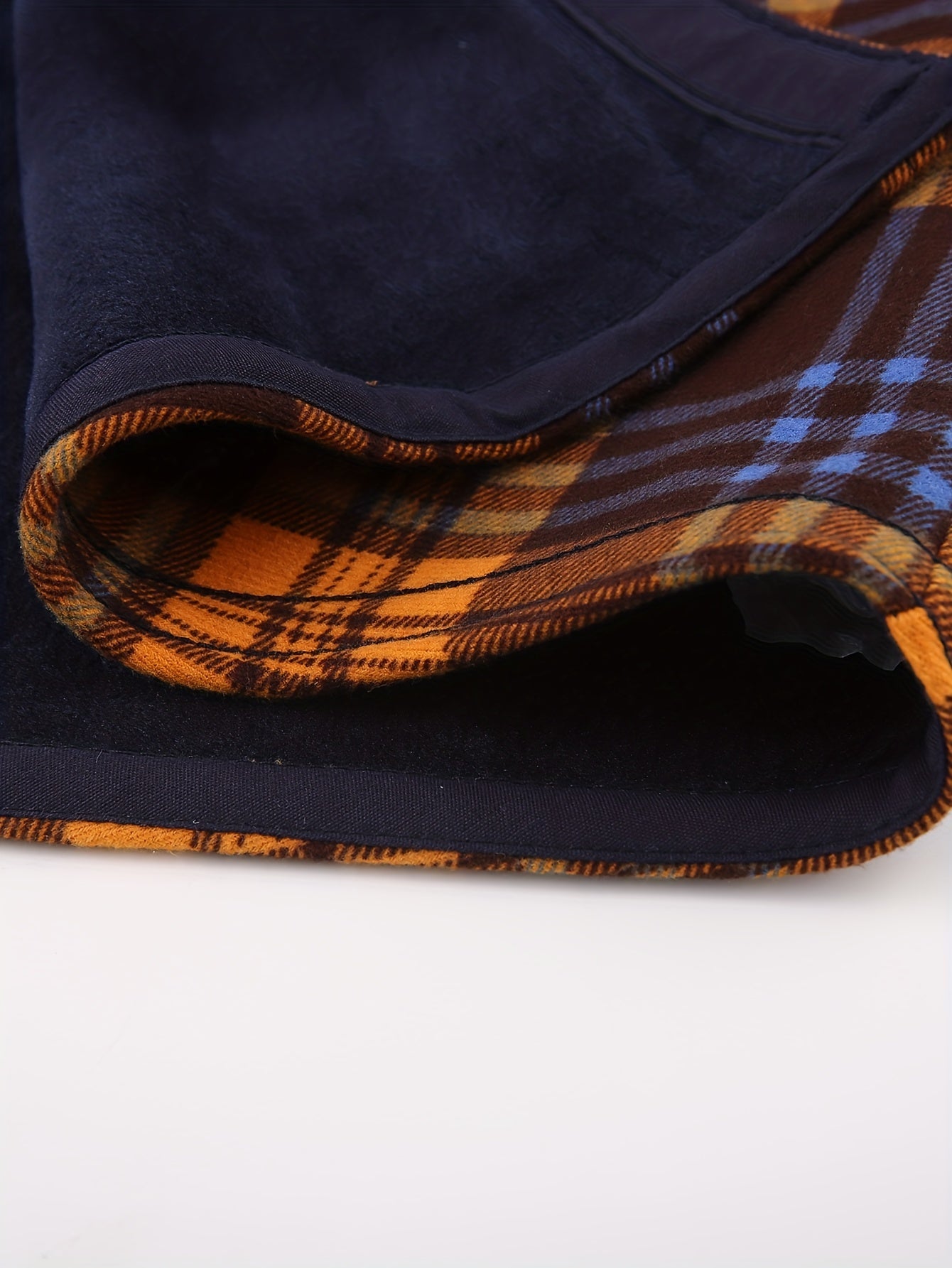 Men'S Heavyweight Long Sleeve Shirt - Thick Winter Jacket with Button Front Placket, Navy Blue & Brown Plaid, Formal & Casual Button-Up Blouse for Office, Outdoor, Everyday - Classic Button-Up Shirt for Men, Winter Jacket, Outdoor Clothing