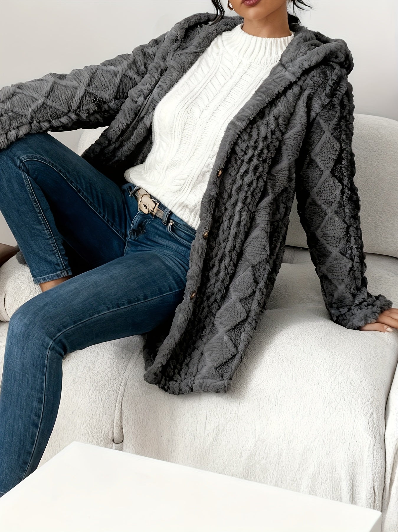 Oversized Chunky Cable Cardigan for Women in Soft Pink, Featuring an Open Front And Long Sleeves. This Winter Coat Is Perfect for Casual And Semi-Formal Fall And Winter Outfits, Designed Without Buttons
