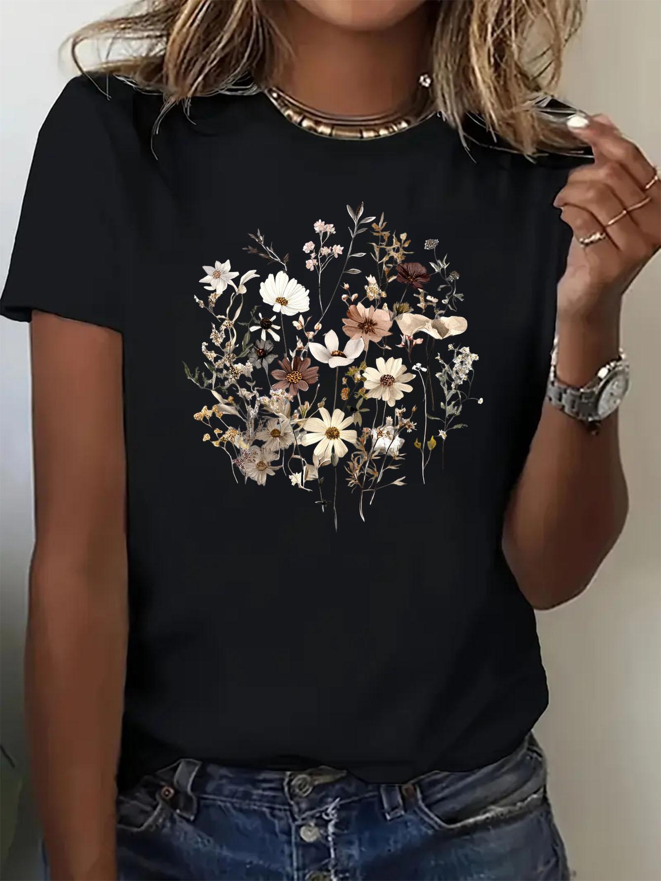 Round Neck T-Shirt - Stylish Women'S Graphic Tee - Comfortable Material with Circular Neckline - Light And Airy for Spring And Summer Outfits