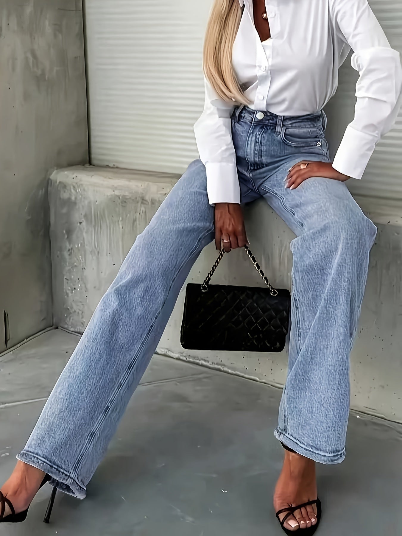 Women's Straight Leg Jeans | Machine Washable, Regular Fit, Mid Waist, Zipper Fly, Solid Color, Ideal for Weekend Casual