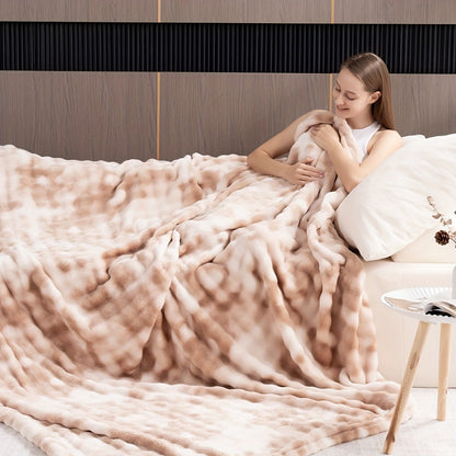 Faux Rabbit Fur Cozy Throw Blanket - Machine-Washable Travel Style
