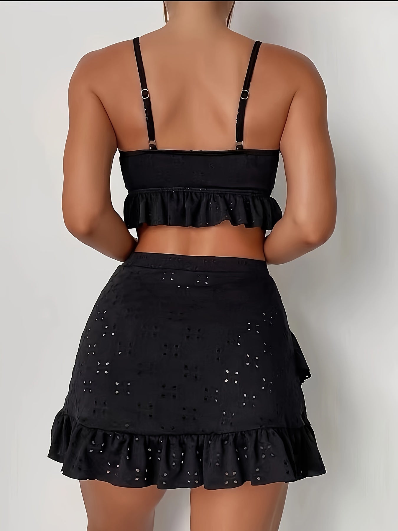26SS Summer Trend Solid Color Elegant Style 3pcs Bikini Set with Bow Detail - Eyelet Fabric, Ruffle Mini Skirt, High Elasticity, Suitable for Summer Beach