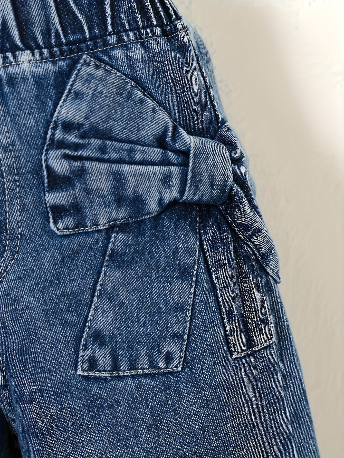 Girls' Fashion Washed Denim Pants for The Autumn 2025 Collection - Loose Fit Wide-leg Jeans, Casual Children's Playwear, Playful Children's Clothing, Classic Wide-leg Jeans, Non-stretch Fabric